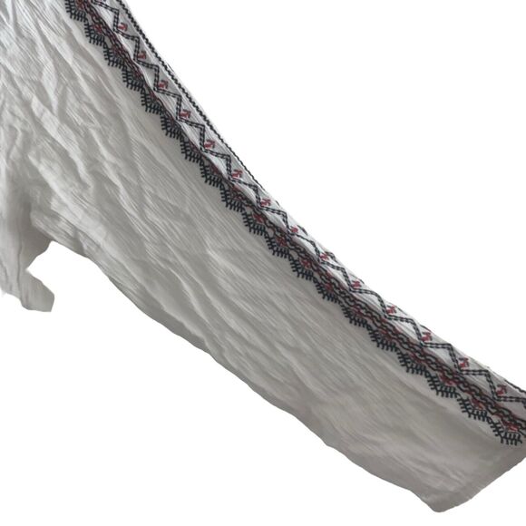 Old Navy Women's Peasant Blouse Size XXL Embroidered Geometric Boho 100% Rayon - Picture 5 of 9